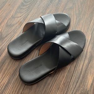 Madewell Black Slip On Sandals - LIKE NEW -